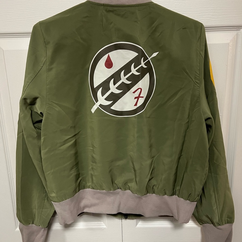 Her Universe Olive Green Boba Fett Star Wars Lightweight Bomber Jacket | Size XL - Picture 5 of 7